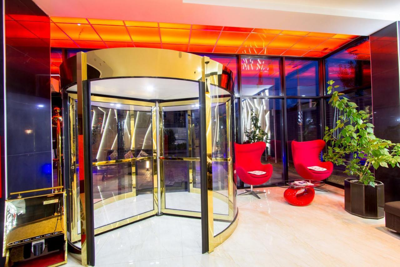 Hotel Bridges Bishkek Exterior foto