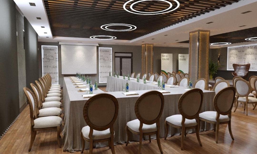 Hotel Bridges Bishkek Exterior foto